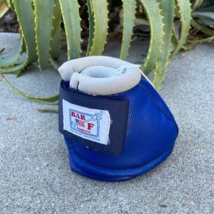 Bar F Horse bell boots size small. Made in USA!